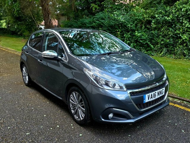 Peugeot 208 Puretech Allure Hatchback Grey