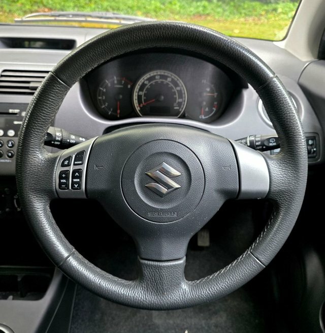 Suzuki Swift Red #17