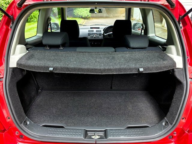 Suzuki Swift Red #30