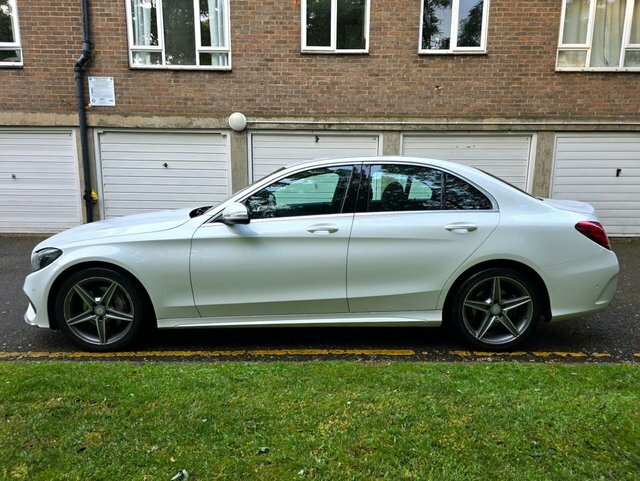 Mercedes-Benz C Class C200 Amg Line Saloon White #4