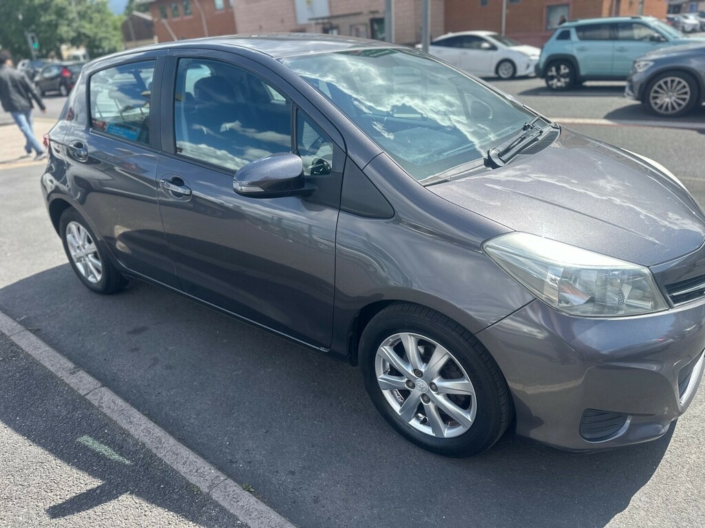 Toyota Yaris 1.4 D-4d Tr Hatchback Grey #4