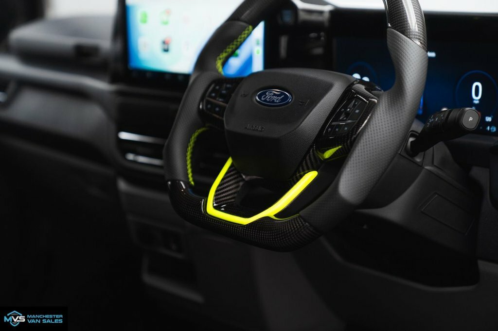 Ford Transit Custom 2L Limited Black #4