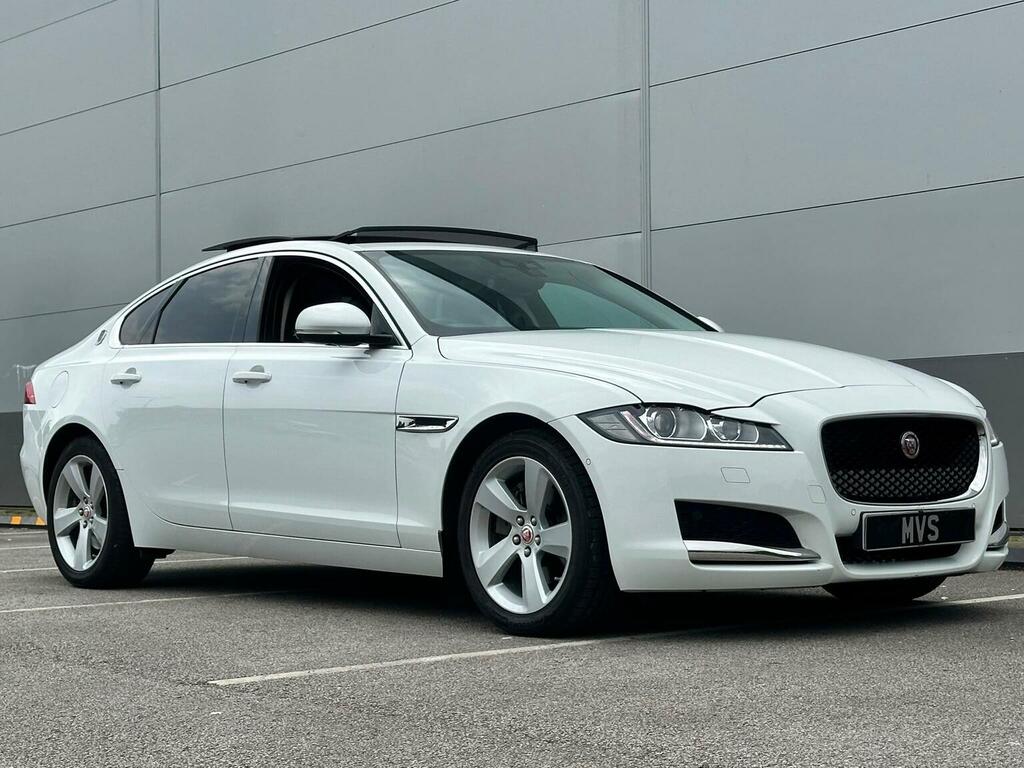 Jaguar XF Saloon 2.0D Portfolio Euro 6 Ss 2015 White #6