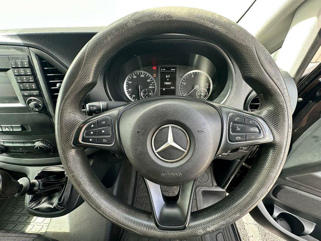 Mercedes-Benz Vito 114 Bluetec White #15