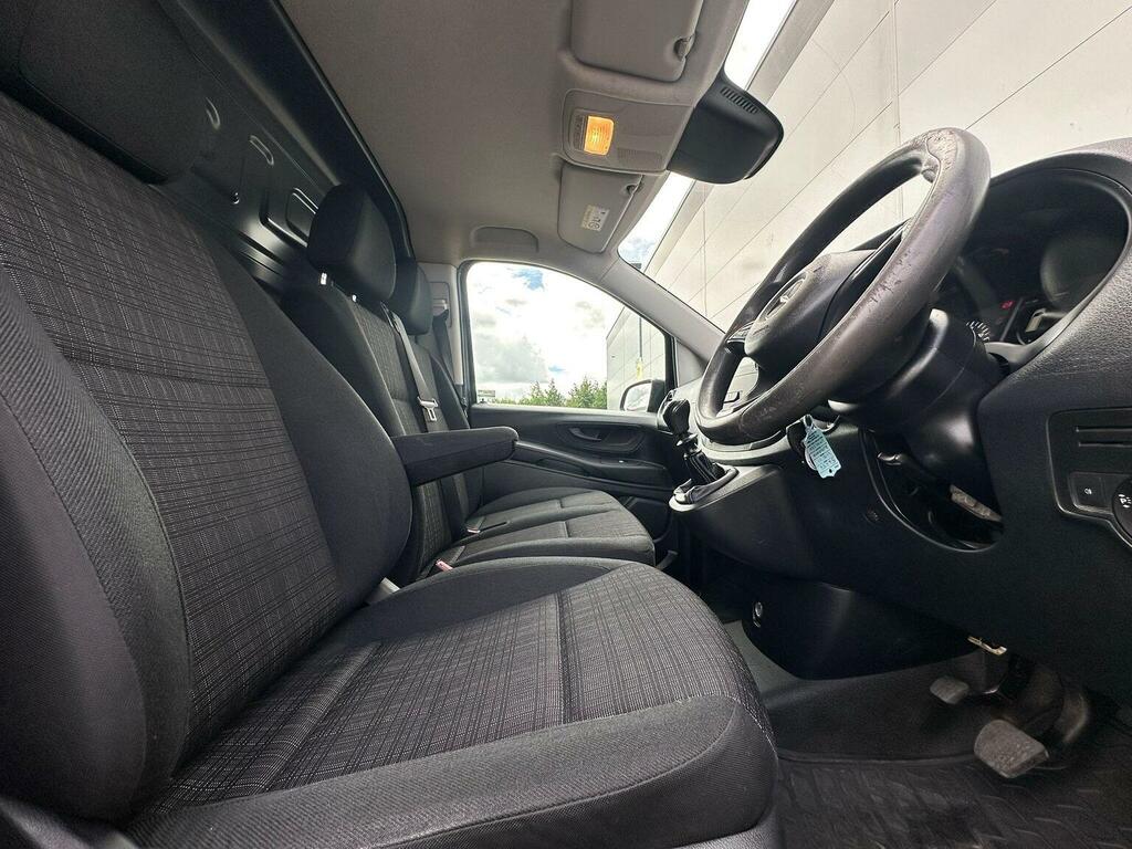 Mercedes-Benz Vito 114 Bluetec White #22