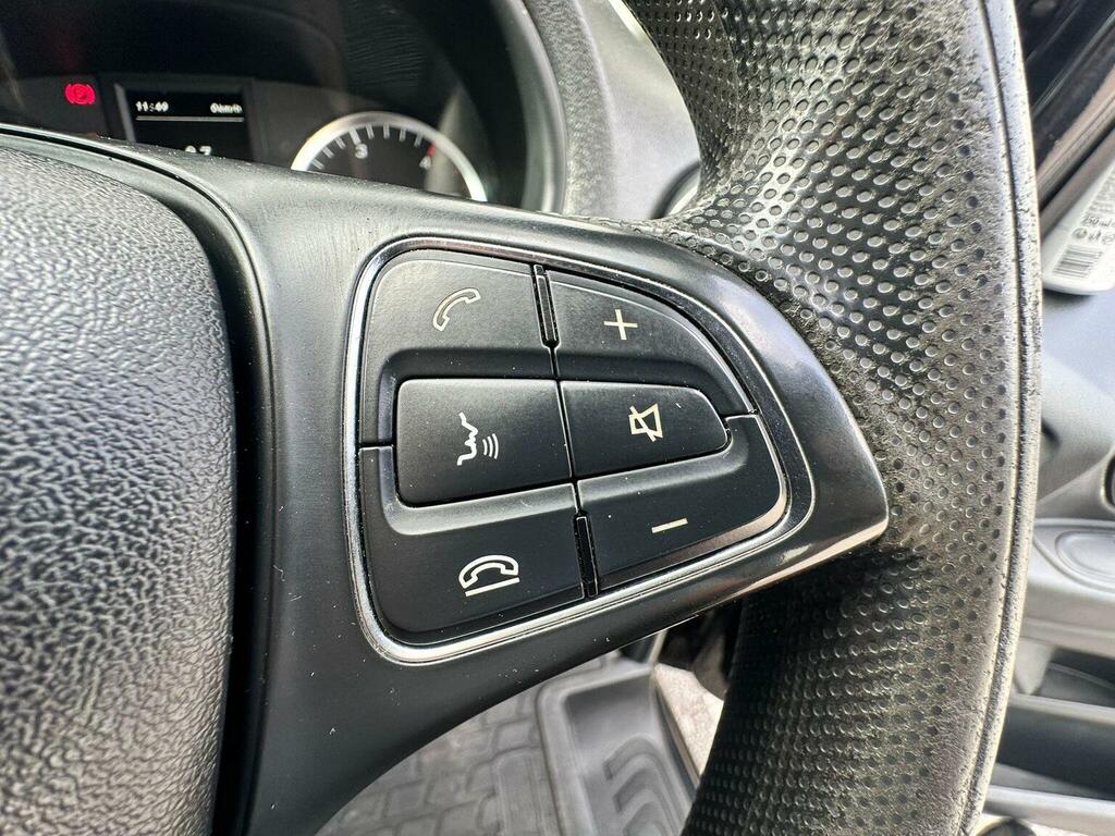 Mercedes-Benz Vito 114 Bluetec White #17