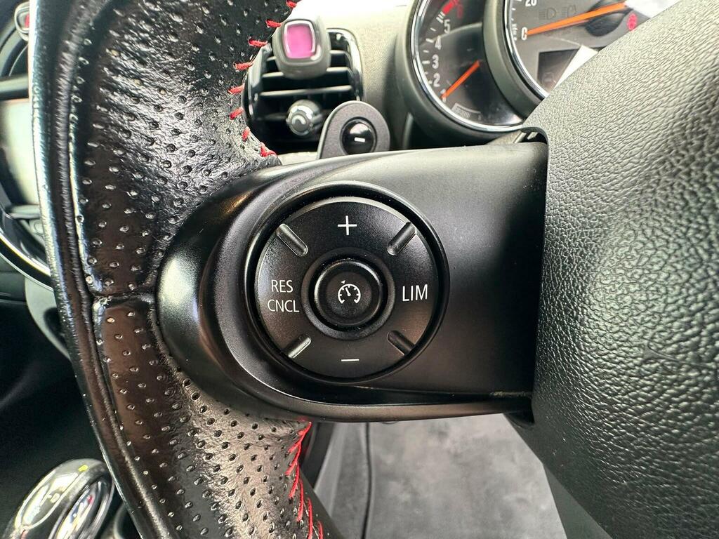 Mini Clubman Cooper D White #15