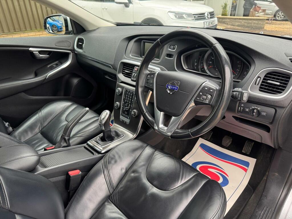 Volvo V40 1.6 D2 R-design Lux Blue #10