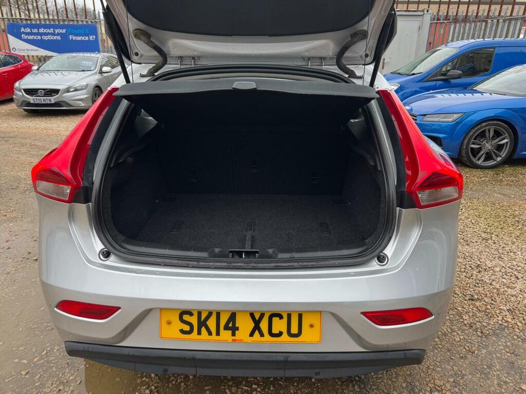 Volvo V40 1.6 D2 R-design Lux Blue #16