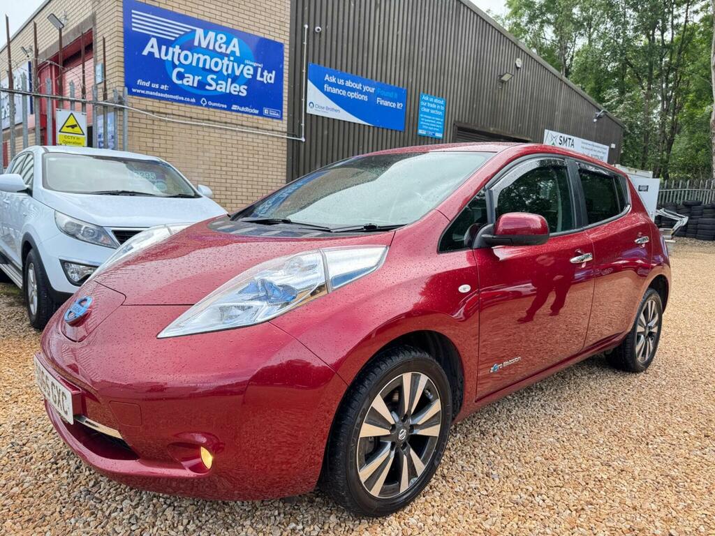 Nissan Leaf Hatchback 30Kwh Tekna 201565  #2