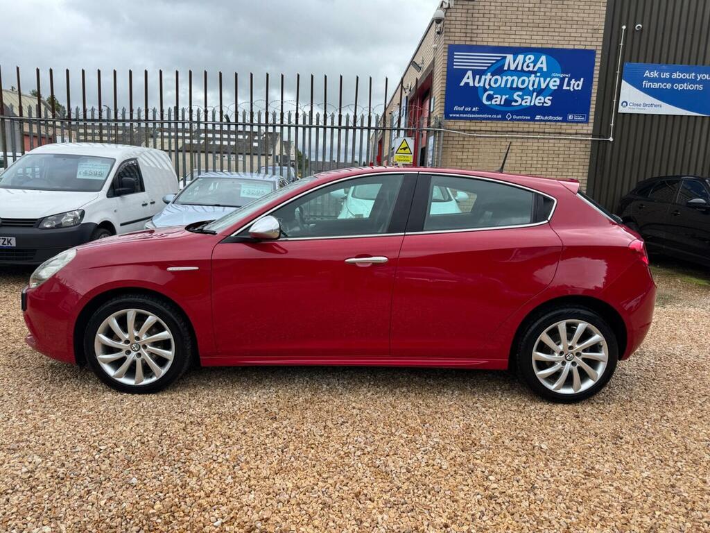 Alfa Romeo Giulietta 1.6 Jtdm-2 Veloce Euro 5 Ss PE63EAP Red #6