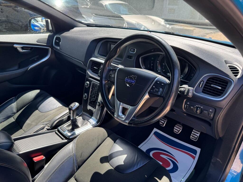 Volvo V40 Hatchback Blue #12