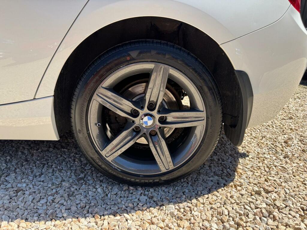 BMW 1 Series 2015 15 116D Black #20