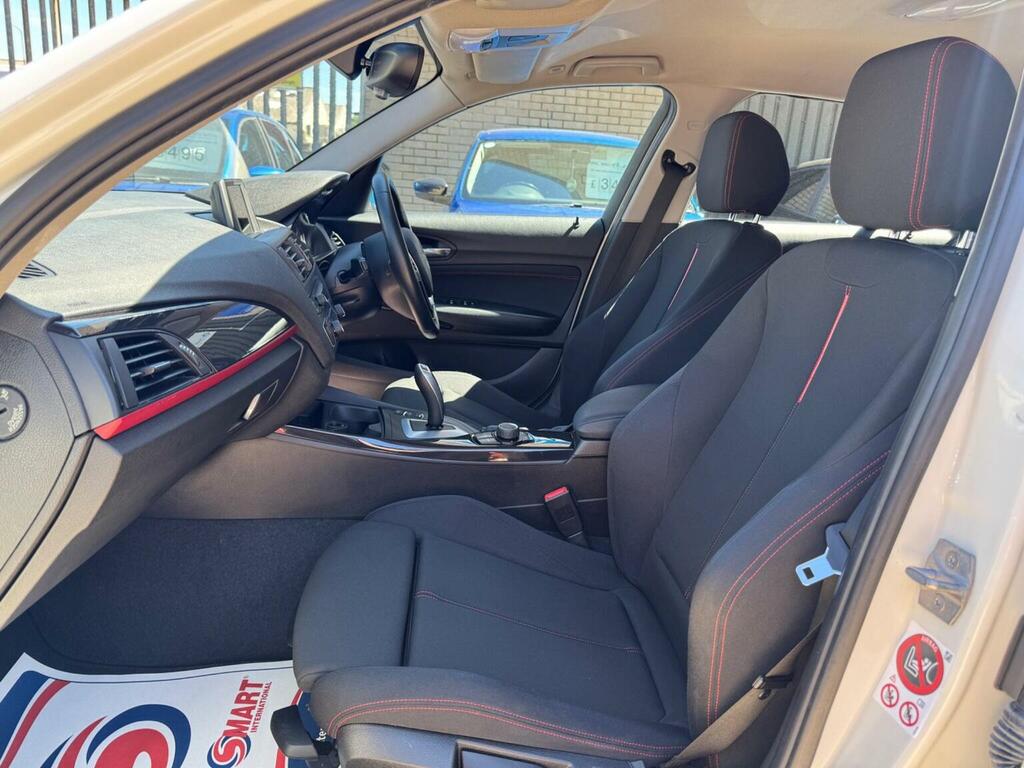 BMW 1 Series 2015 15 116D Black #10