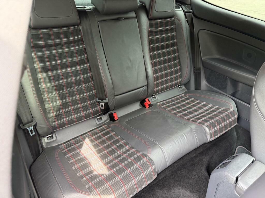 Volkswagen Golf 1.9 Match Tdi Black #19
