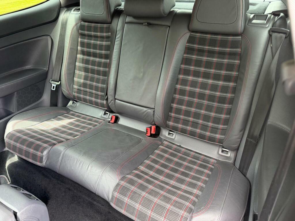 Volkswagen Golf 1.9 Match Tdi Black #20