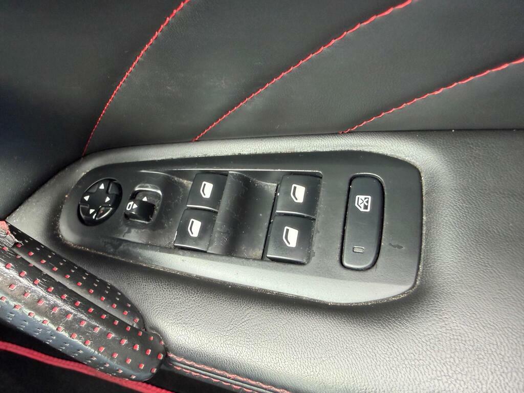 Peugeot 308 1.2 L Pure Tech Access White #20