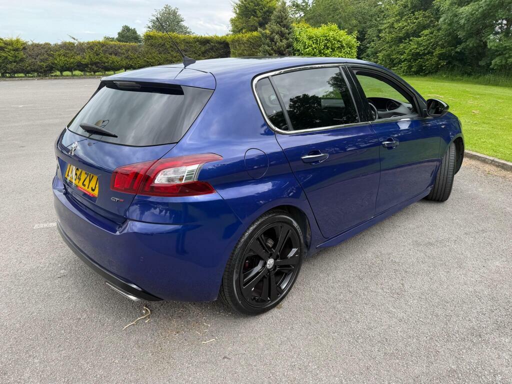 Peugeot 308 1.2 L Pure Tech Access White #9
