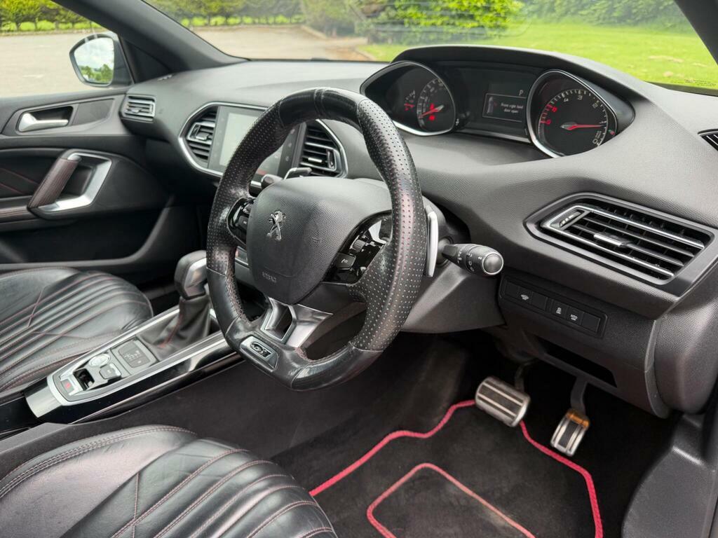 Peugeot 308 1.2 L Pure Tech Access White #11