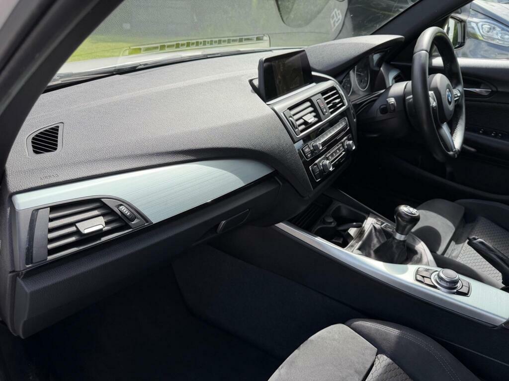 BMW 1 Series White #13