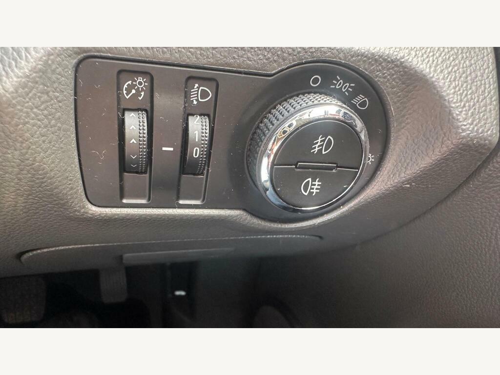 Chevrolet Cruze Saloon 1.8 200909 Blue #22