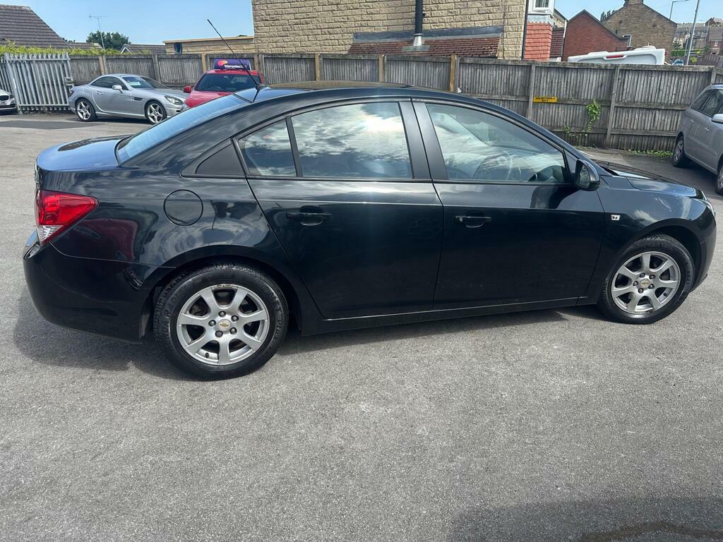 Chevrolet Cruze 2.0 Vcdi Lt Euro 4 Black #2