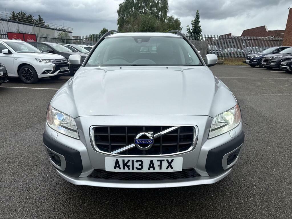 Volvo XC70  Red #42
