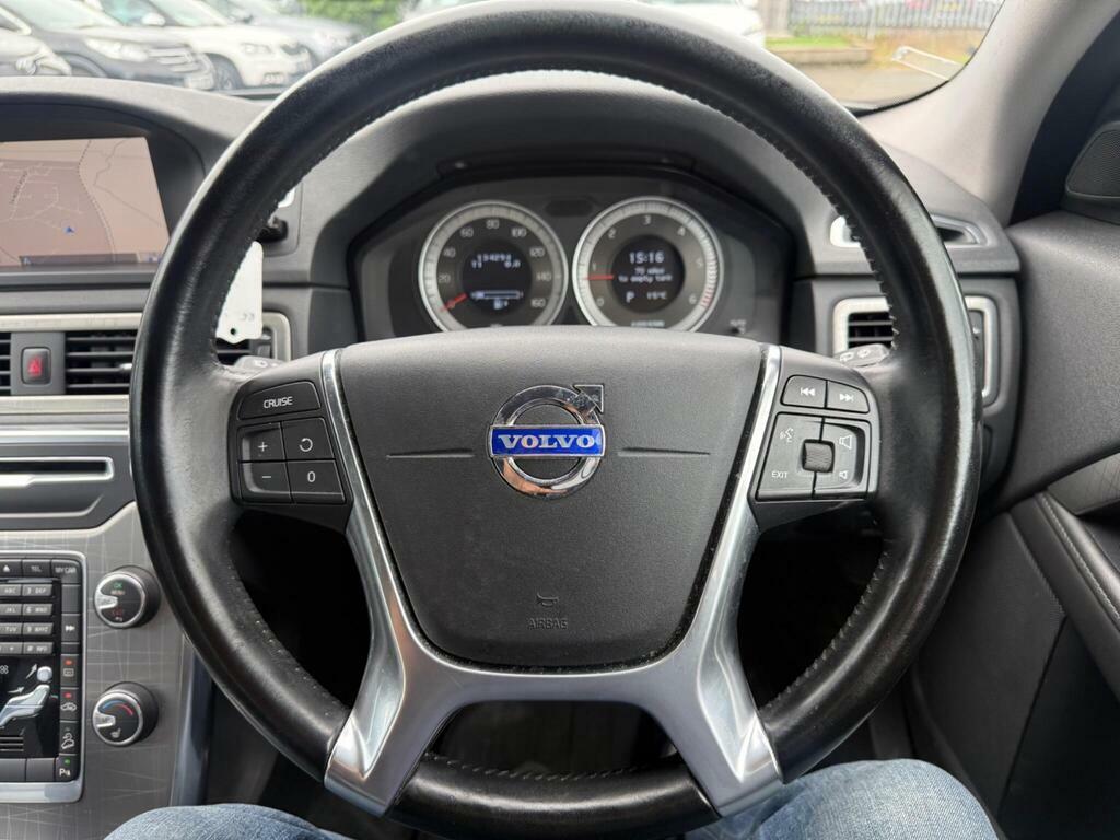 Volvo XC70  Red #30