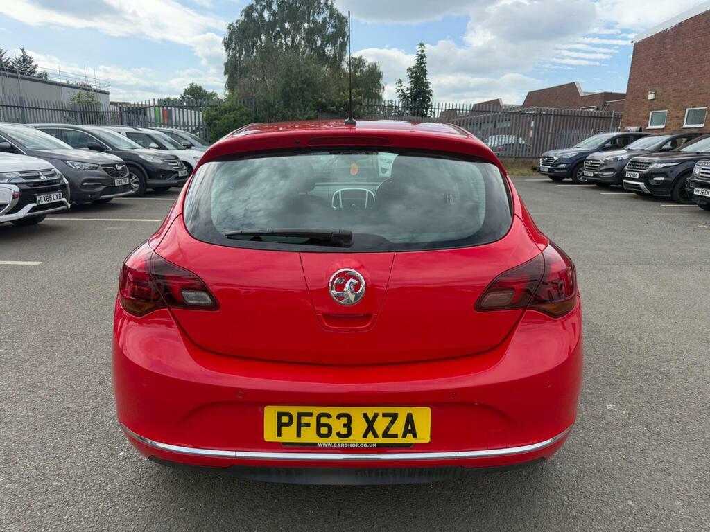 Vauxhall Astra 1.6L Excite Black #8