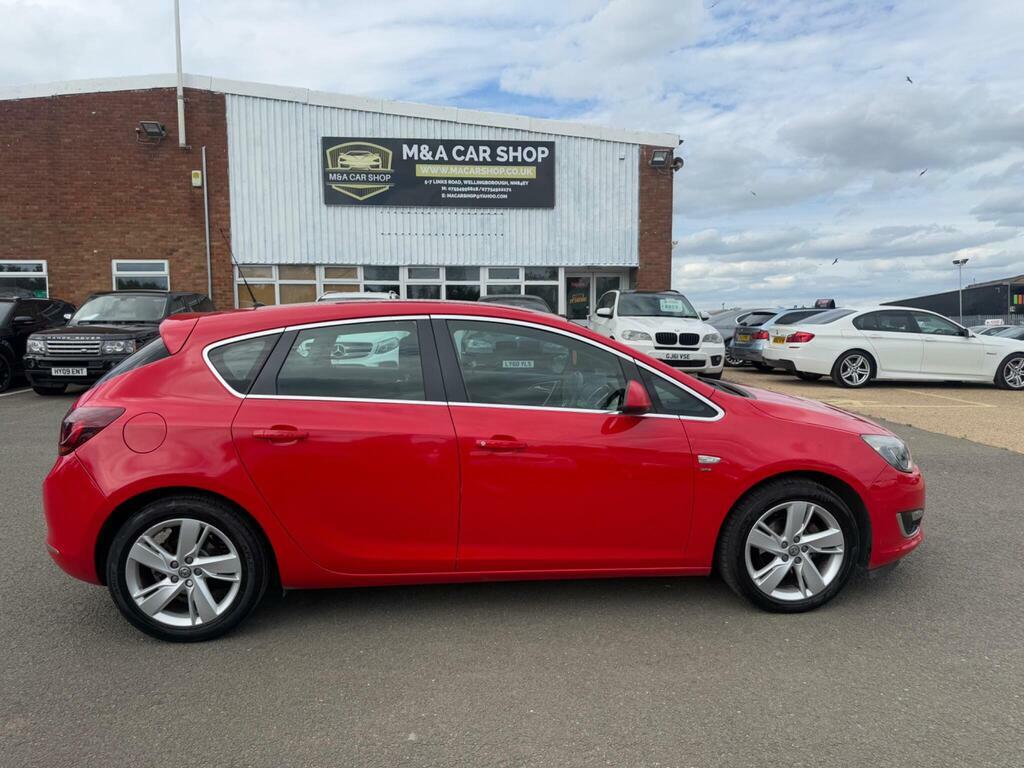 Vauxhall Astra 1.6 16V Sri Euro 5 Red #6