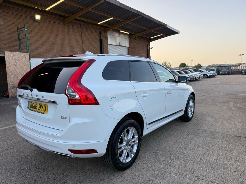 Volvo XC60 2.0 D4 Se Lux Nav Euro 6 S S BG16BYU White #4