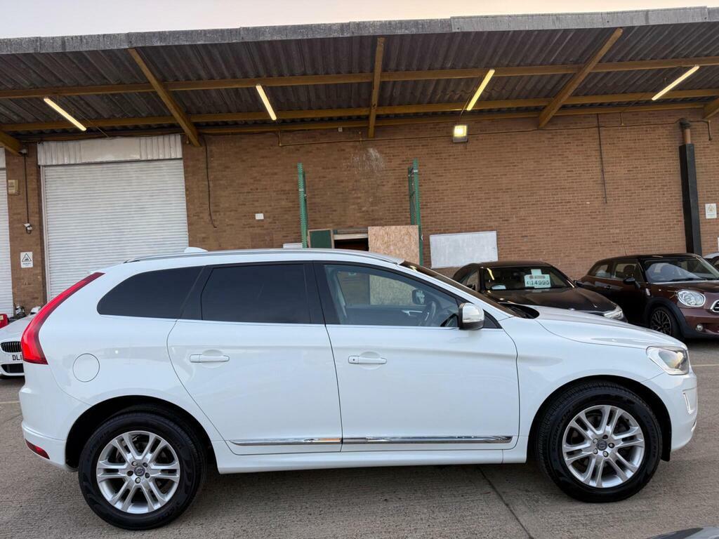 Volvo XC60 2.0 D4 Se Lux Nav Euro 6 S S BG16BYU White #6