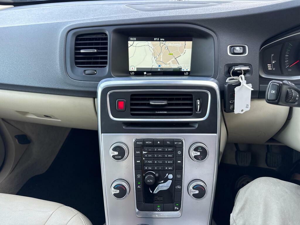 Volvo S60 2L R-design Nav Grey #20
