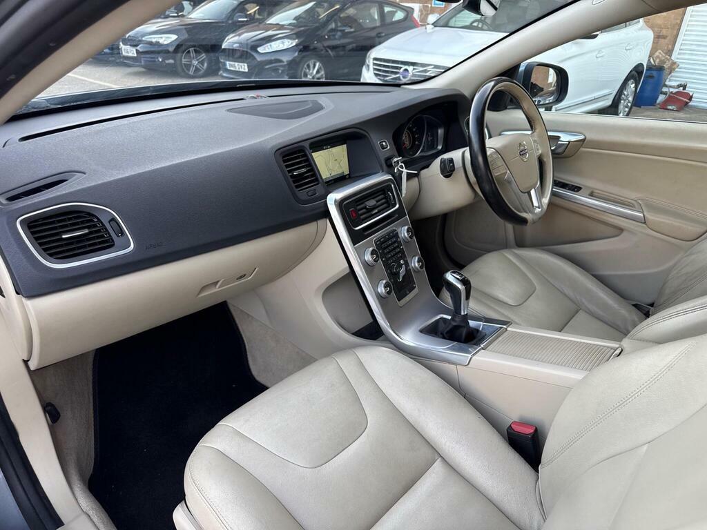 Volvo S60 2L R-design Nav Grey #16