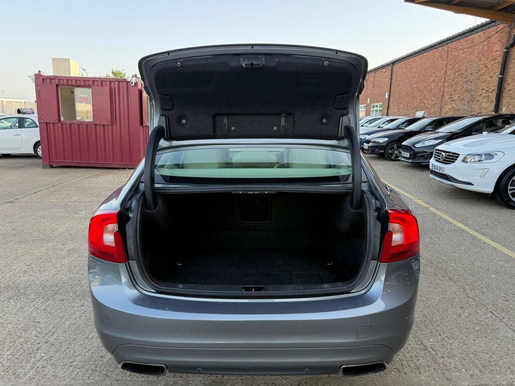 Volvo S60 2L R-design Nav Grey #37