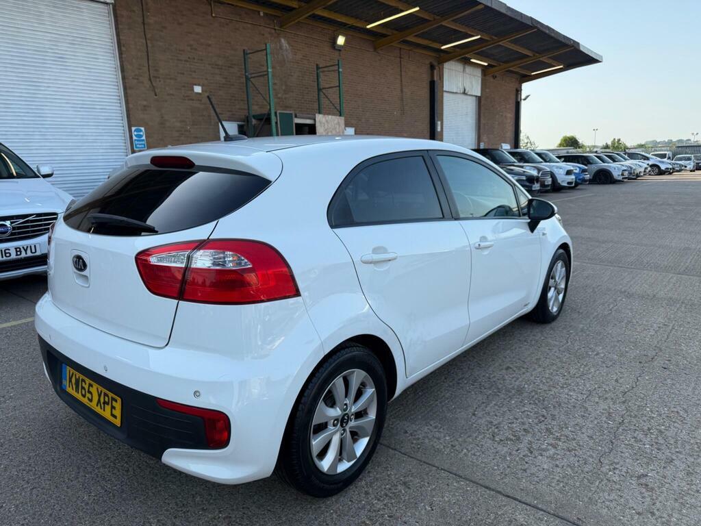 Kia RIO 1.25 Sr7 Euro 6 White #4