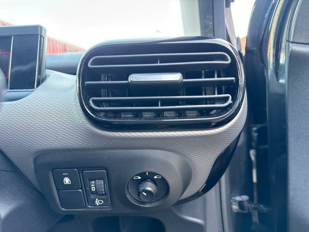 Citroen C4 Cactus C4 Cactus Puretech Flair Ss Red #26