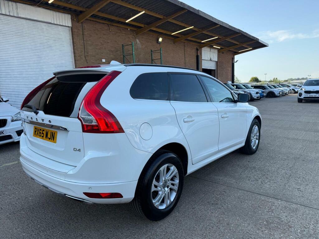 Volvo XC60 2.0 D4 Se Nav Euro 6 S S White #4