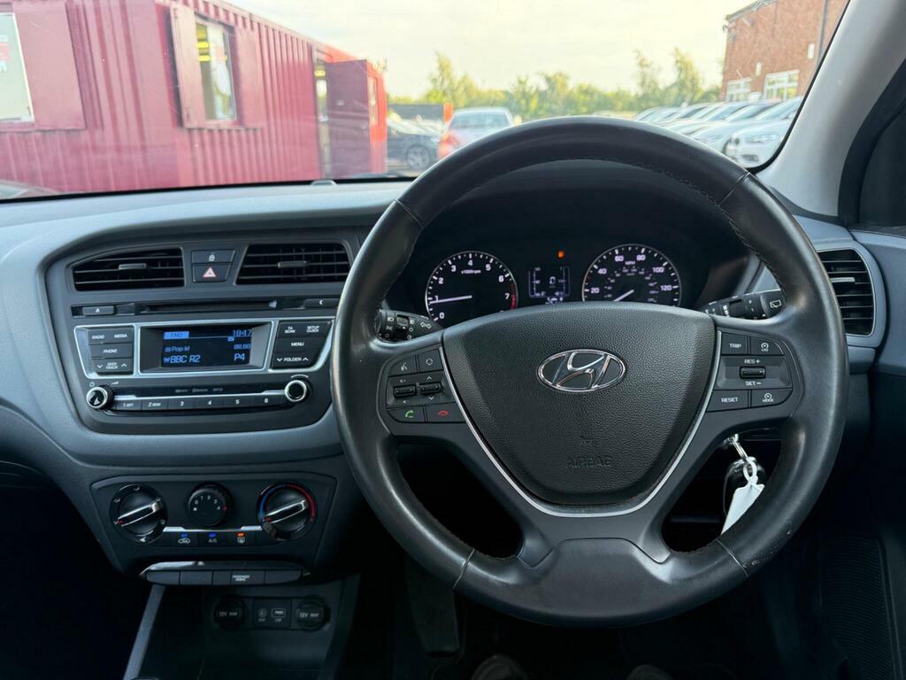 Hyundai I20 1L Turbo Edition Red #16