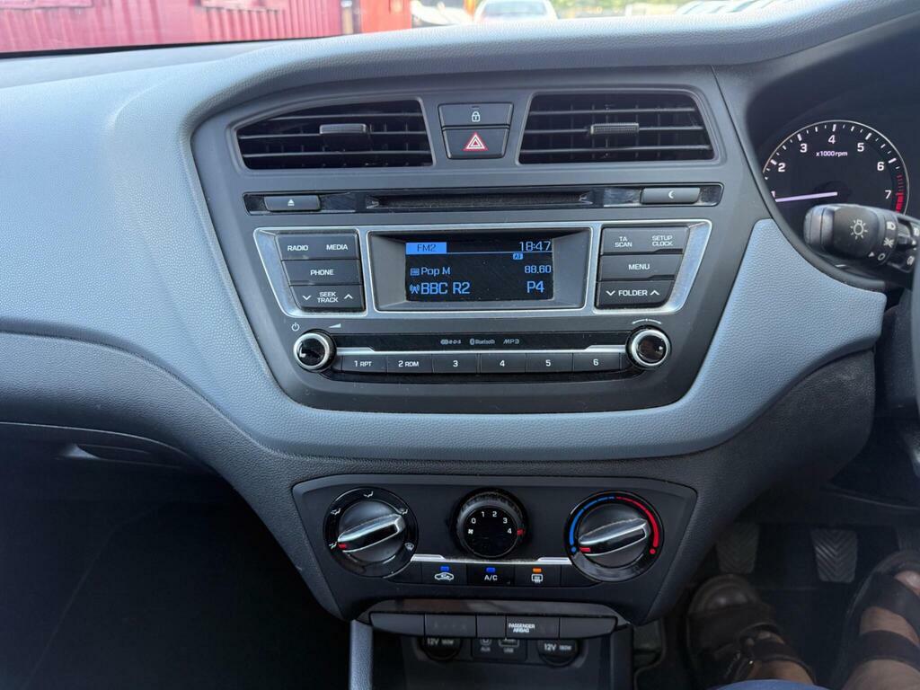 Hyundai I20 1L Turbo Edition Red #18