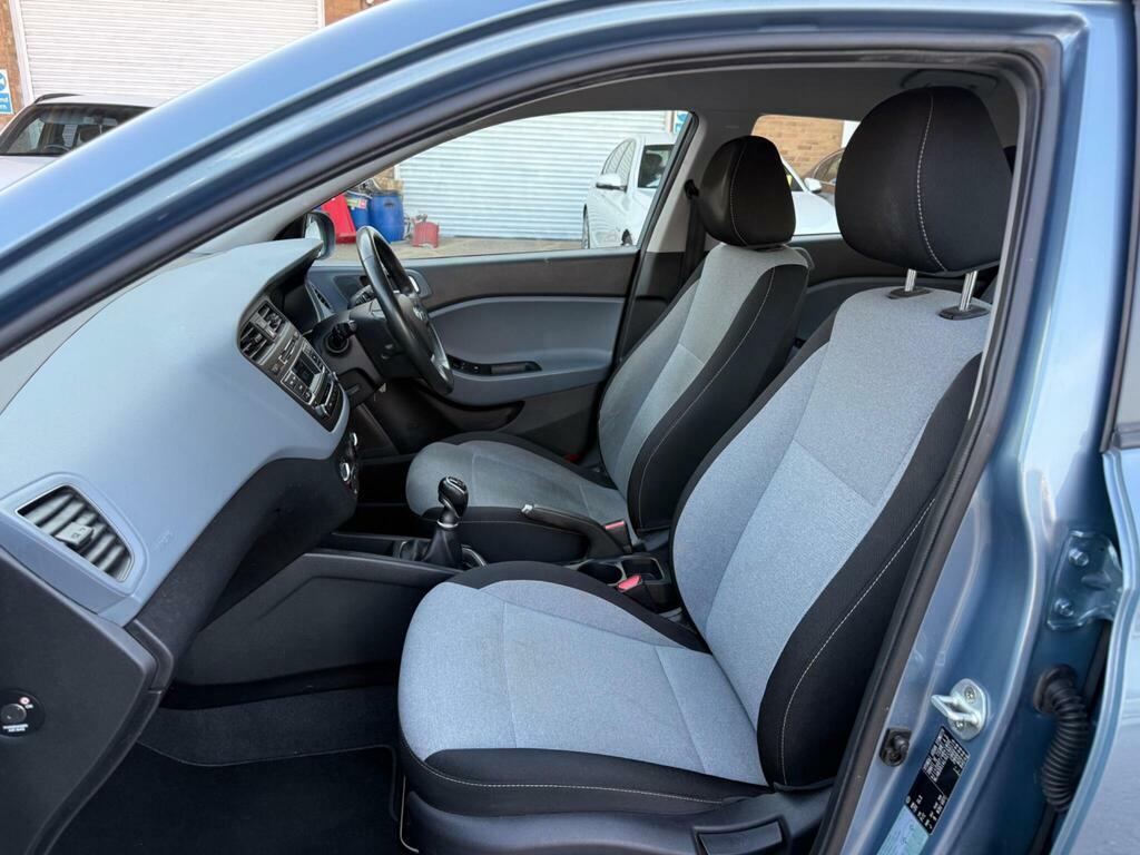 Hyundai I20 1L Turbo Edition Red #9