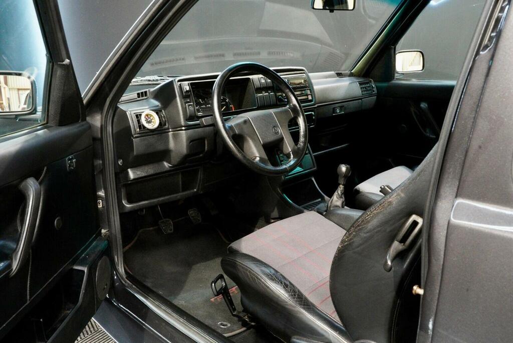 Volkswagen Golf -- #25