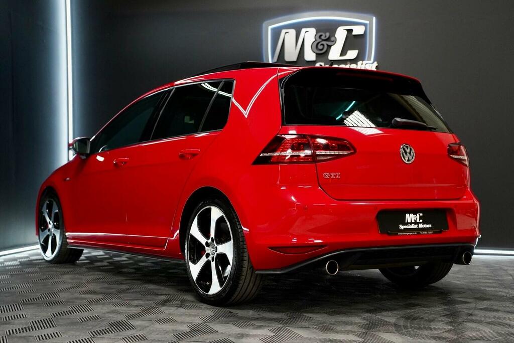 Volkswagen Golf 2.0 Tsi Bluemotion Tech Gti Performance Dsg Euro 6 VO65WLV Red #4