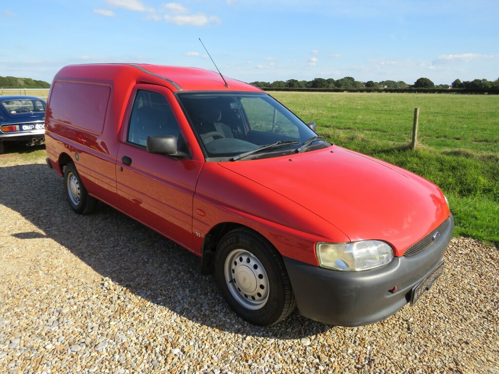 Ford Escort Reduced To Clear Red #3