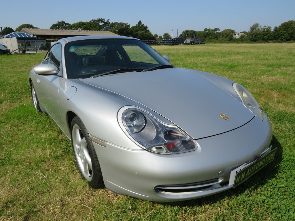 Porsche 911 Carrera 4 Silver #4