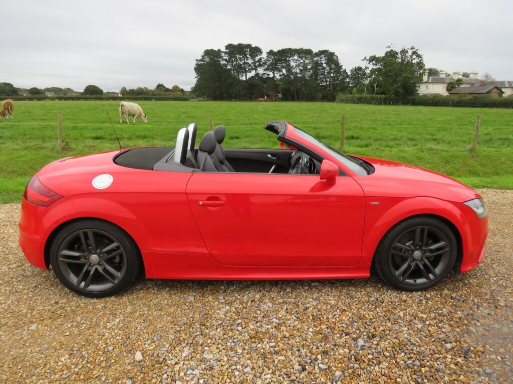 Audi TT 2.0 Tdi Quattro 6 Speed LT14AEU Red #2