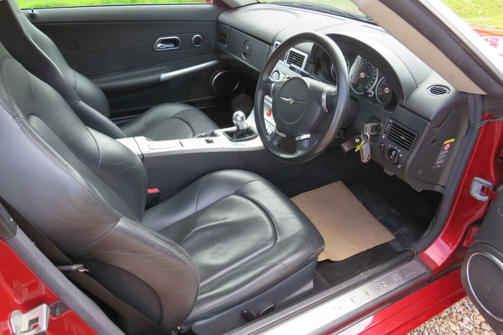 Chrysler Crossfire 3.2 V6 Red #4