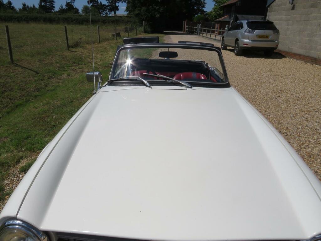 Triumph TR6 150 Bhp White #4