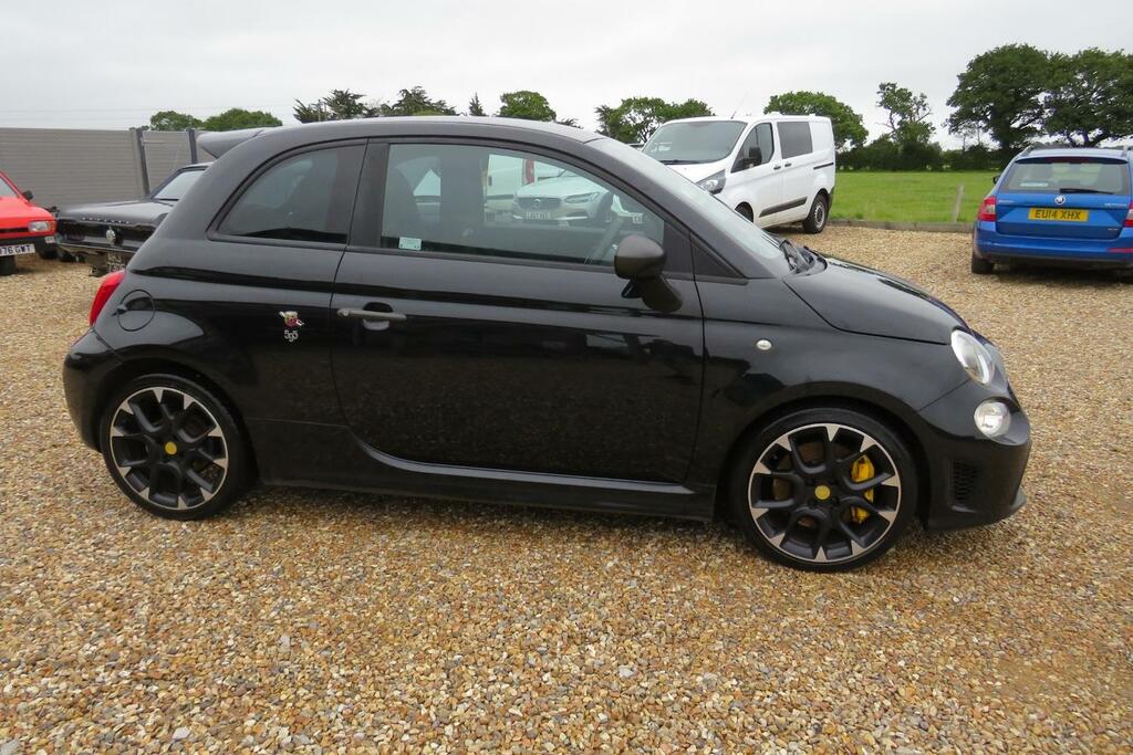 Abarth 595 1.4 T-jet 180 Competizione Black