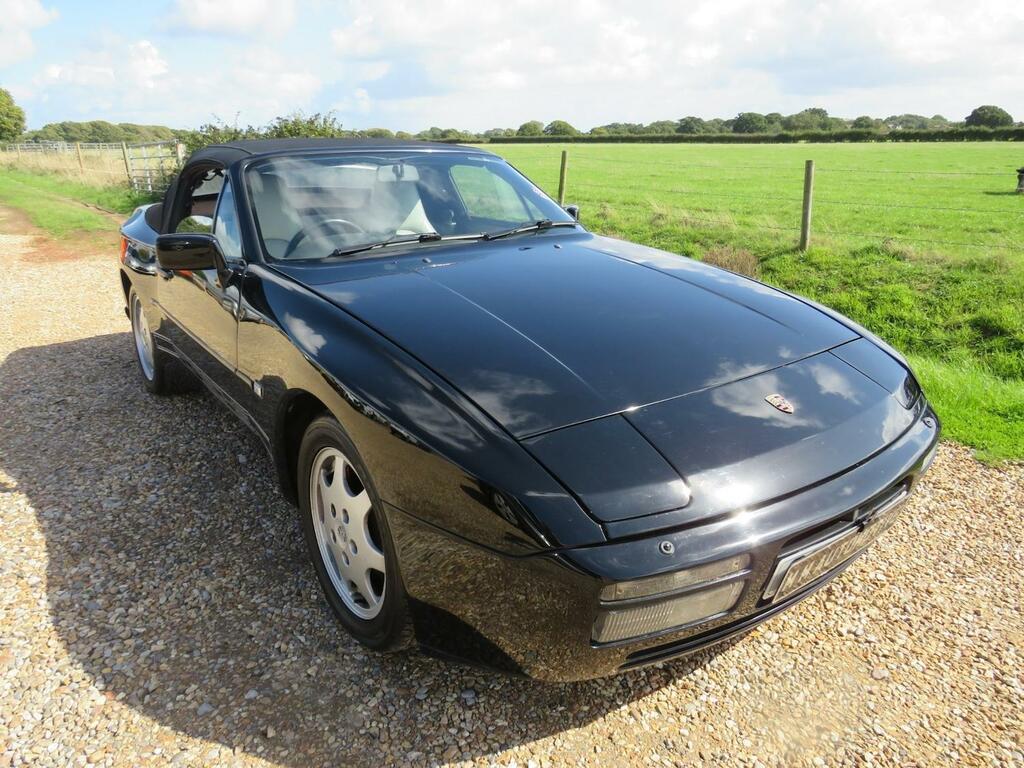 Porsche 944 S2 3 Litre Convertible Black #3